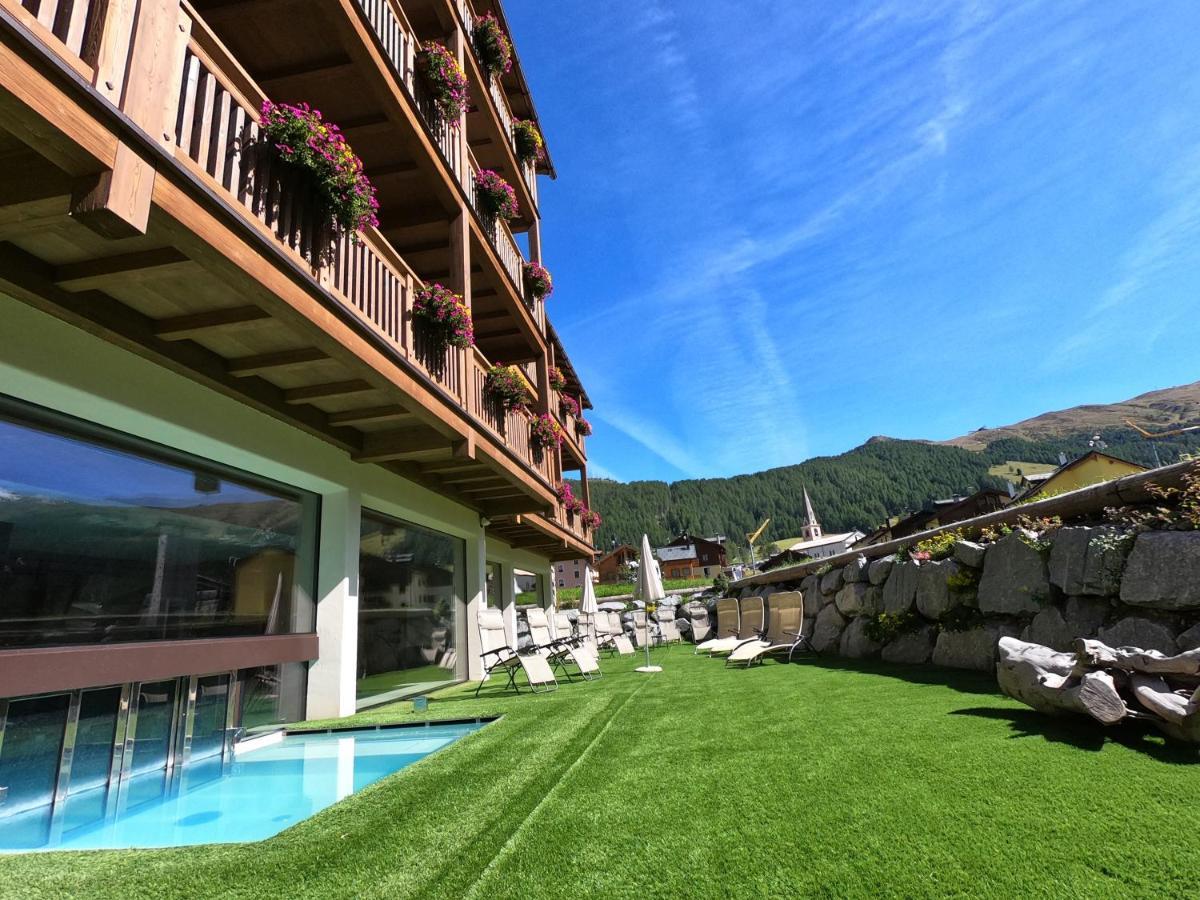 Francesin Active Hotel Лівіньо Екстер'єр фото