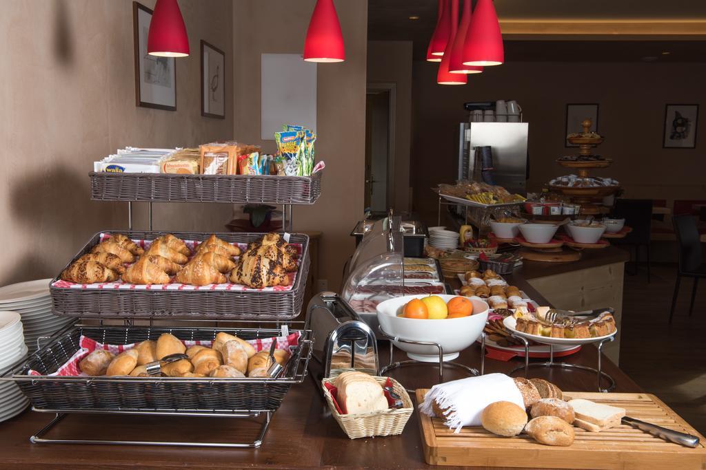 Francesin Active Hotel Лівіньо Екстер'єр фото