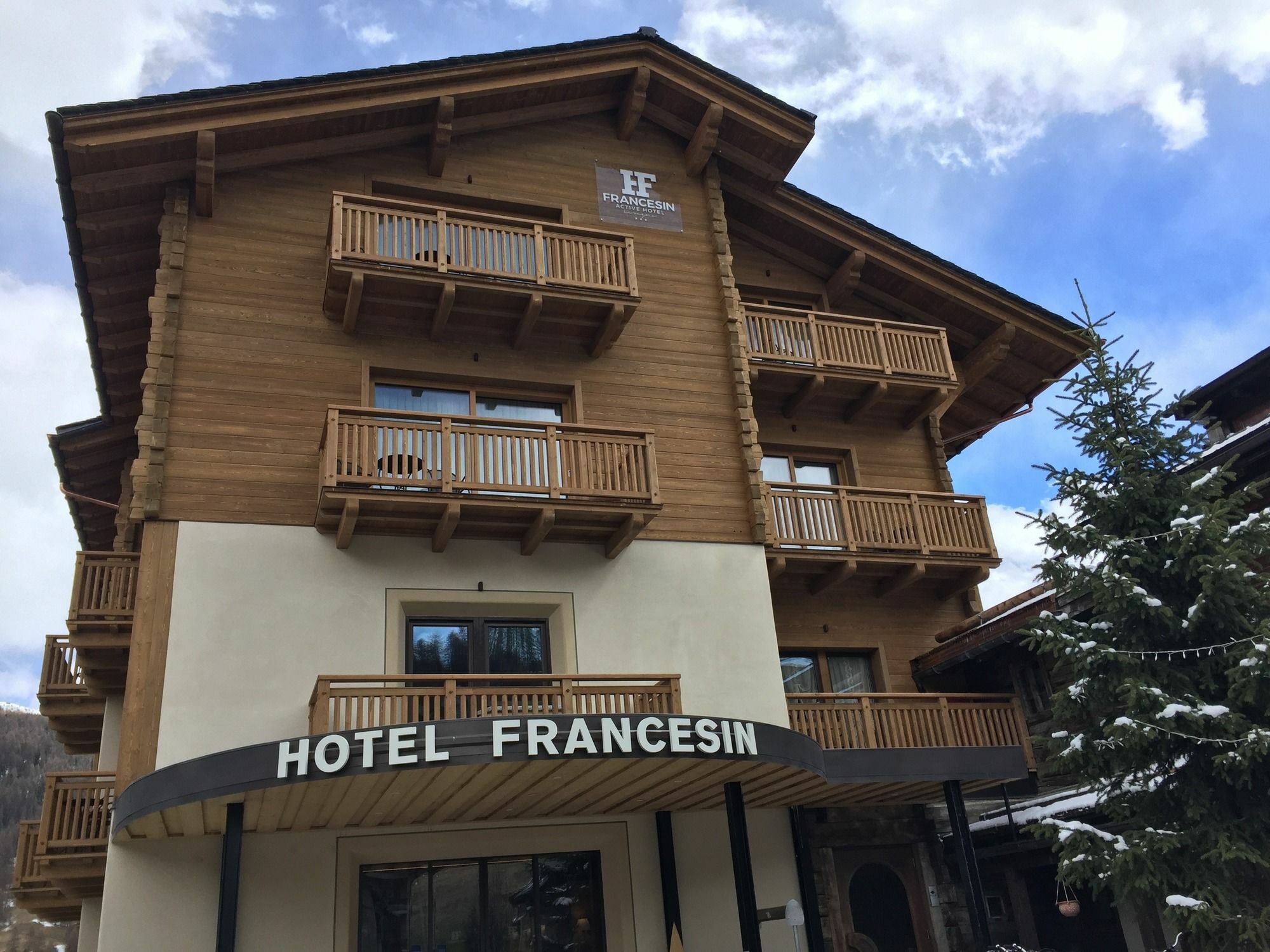 Francesin Active Hotel Лівіньо Екстер'єр фото